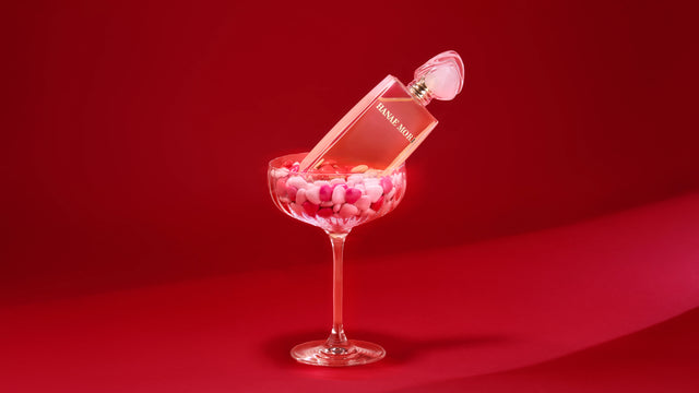 Parfums Hanae Mori Valentines Day 2026 Butterfly Eau de parfum 100 ml in glasses